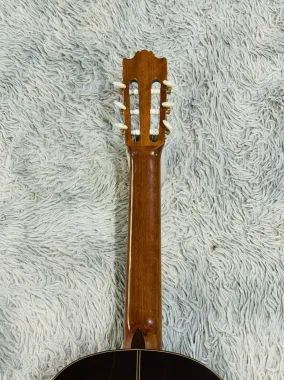 Guitar yamaha C250